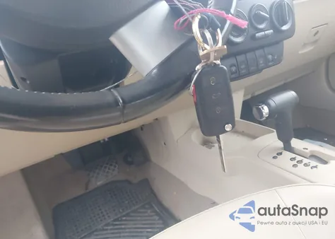 2009 Volkswagen New Beetle 2.5L z USA, uszkodzony, nr VIN 3VWRG31Y09M410331